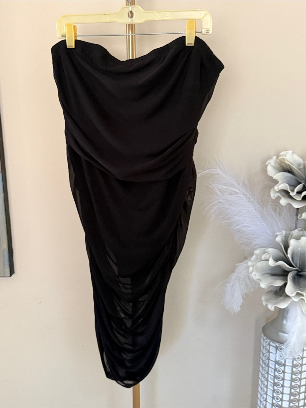 Fashion Nova Black Strapless Ruched One-Piece Swim